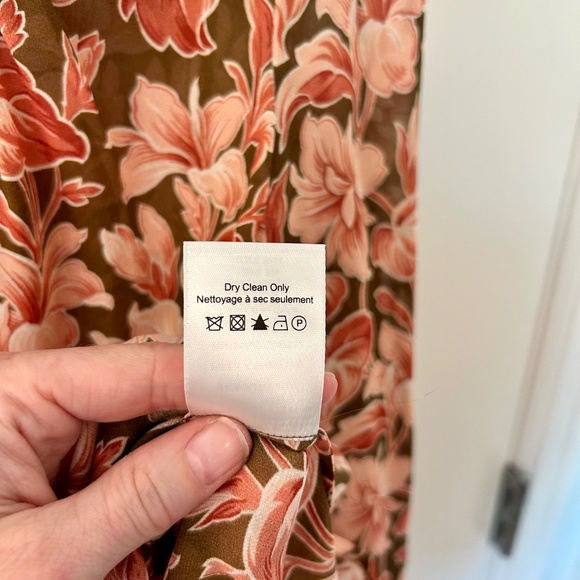 Veronica Beard Ashlynn Silk Blouse size 4 - Picture 7 of 7